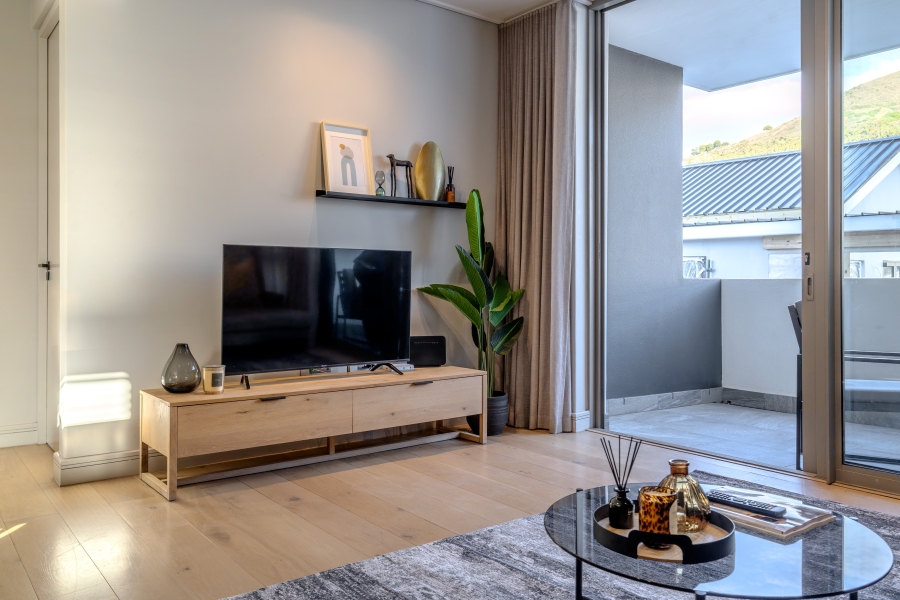 2 Bedroom Property for Sale in Green Point Western Cape